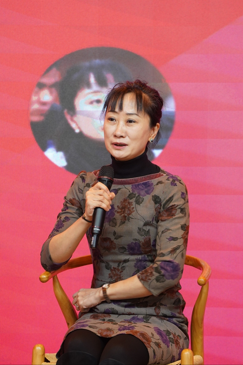 李舫.jpg
