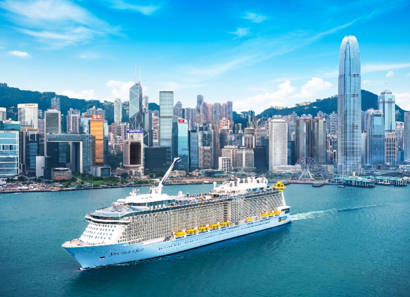 皇家加勒比国际游轮”海洋光谱“号.jpg