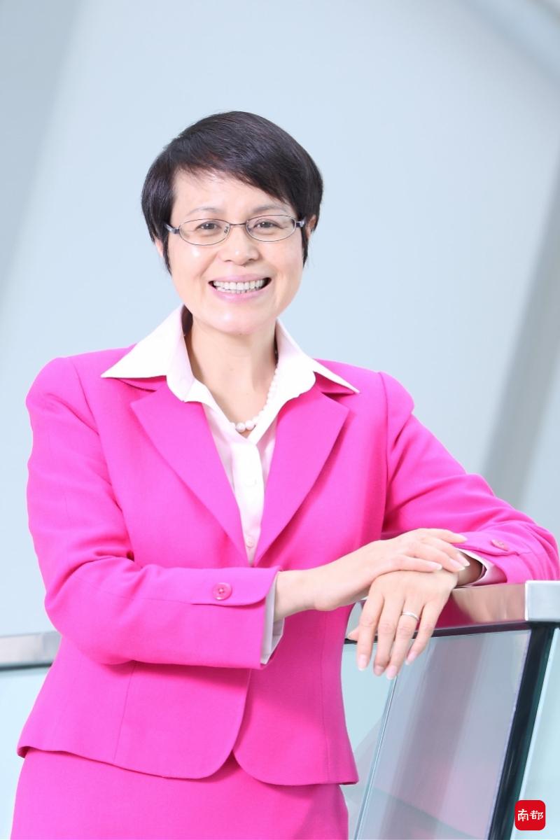 杨秋梅获任港交所行政总裁顾问，曾任中国证监会基金部副主任