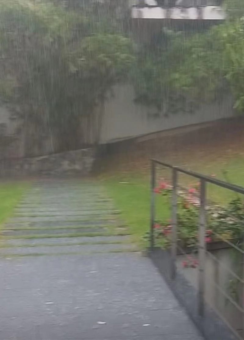 内涝 