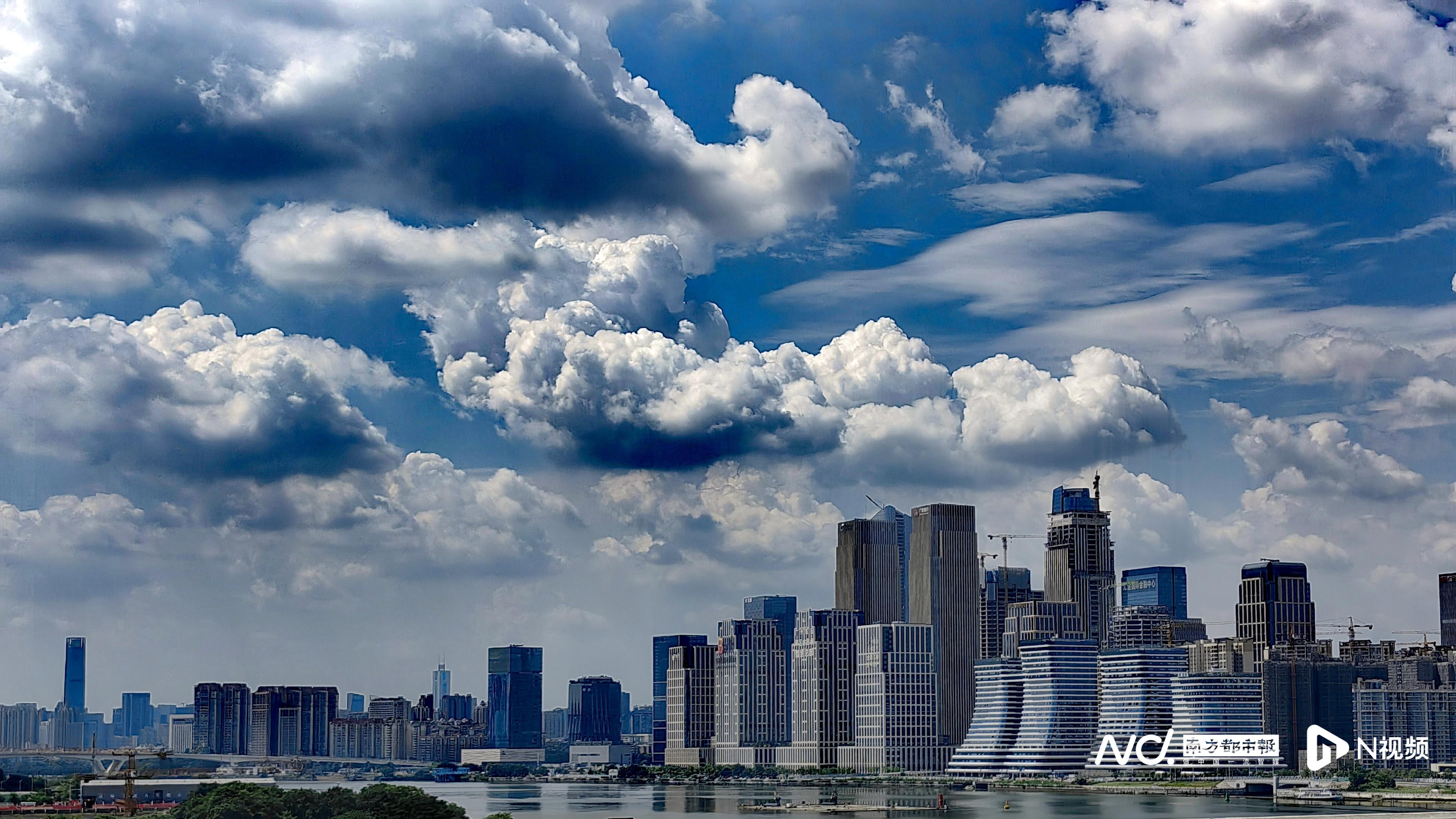 美联储大降息后，股市翻红了！国内楼市将迎哪些利好？