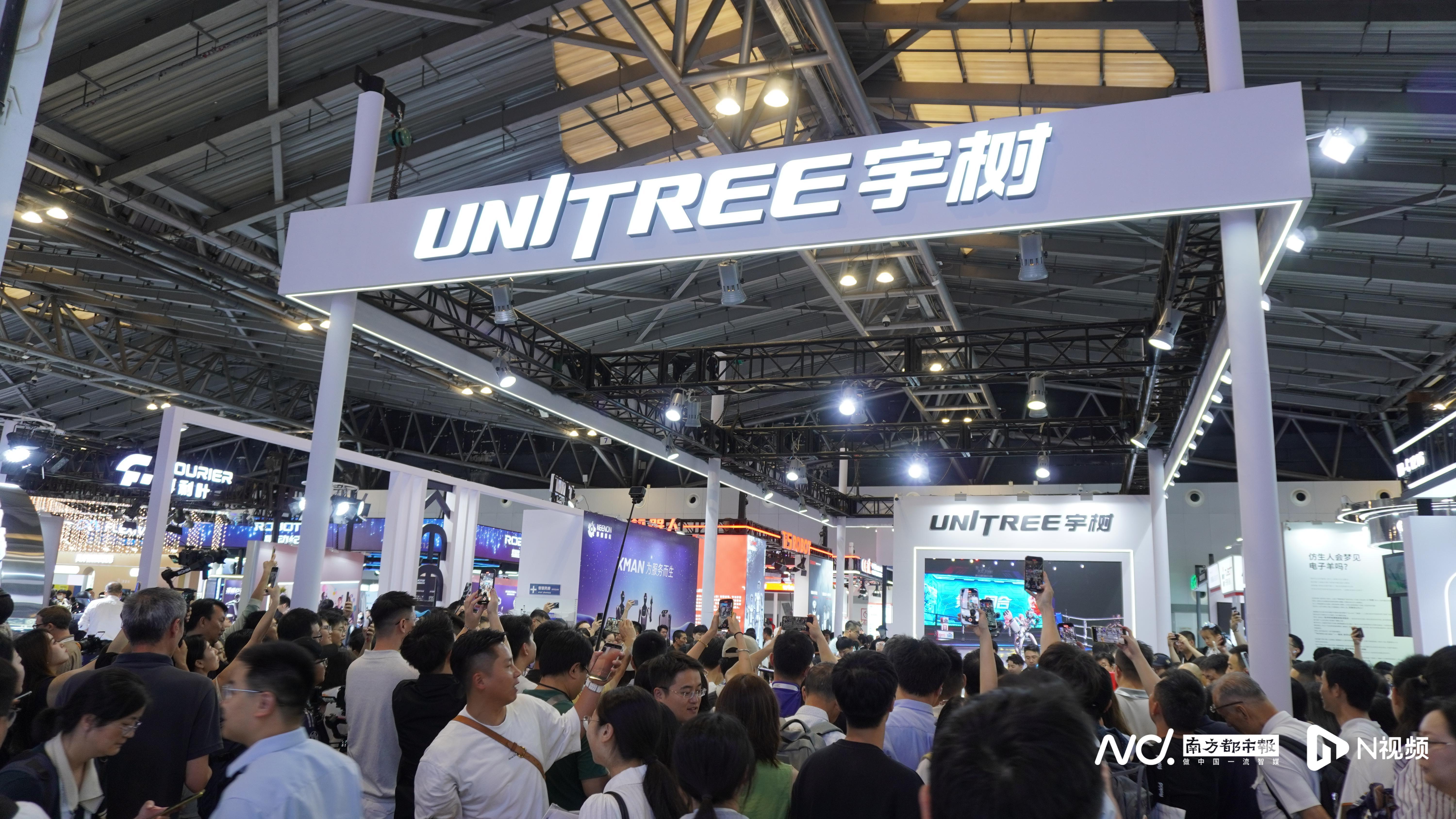 AI创业公司集体交阶段性答卷，热闹之下的底色是“活下去”