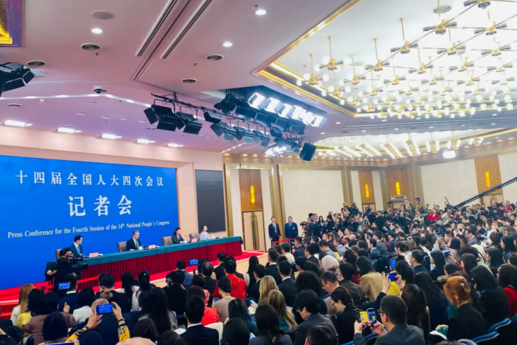 两岸统一是否设定了时间表和路线图？王毅回应
