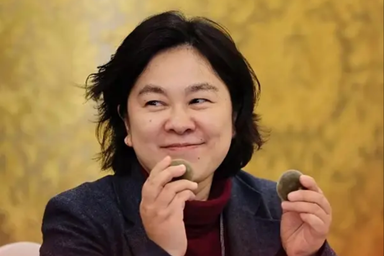 一口气吃两颗！华春莹点赞的化橘红，究竟有何魅力？