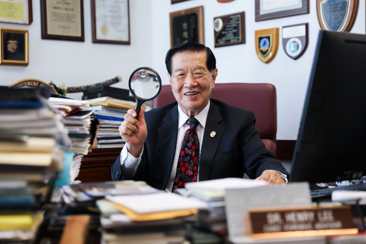 李昌钰的信任危机往事：曾被指控伪造证据，后以千万美元和解