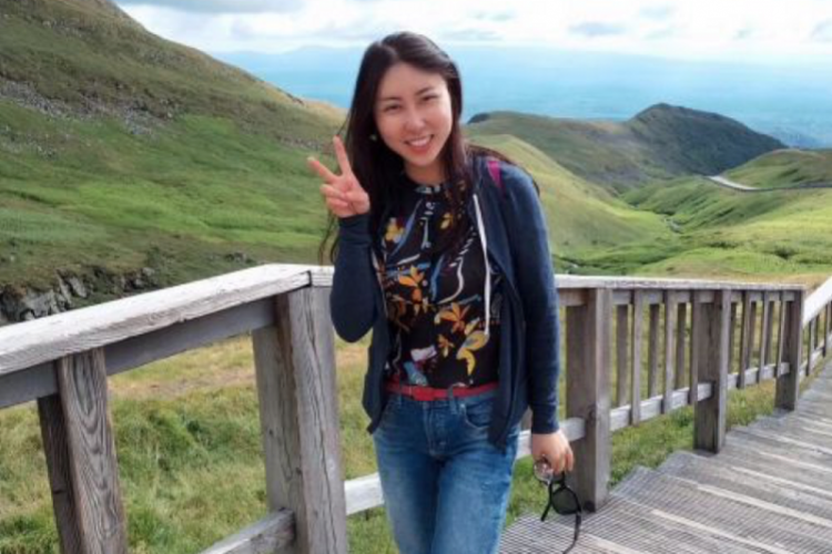 论文抄袭风波中的贾浅浅：曾拟进入作协，后被通报未列入名单