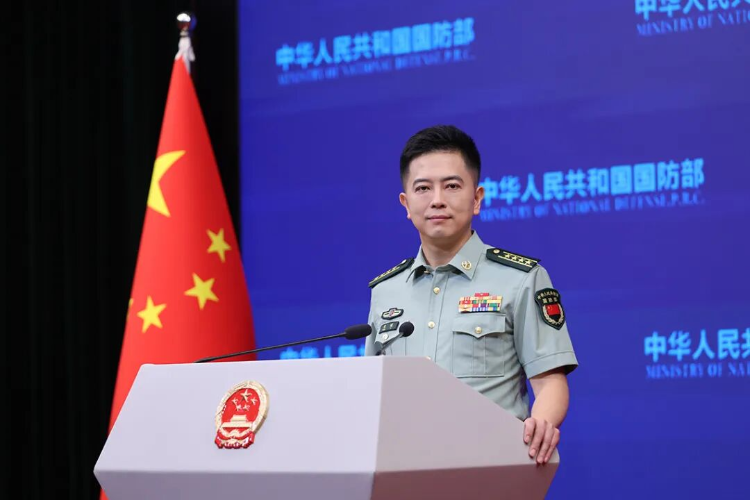 国防部新任发言人陈曦亮相，首次主持记者会阐述中国核政策