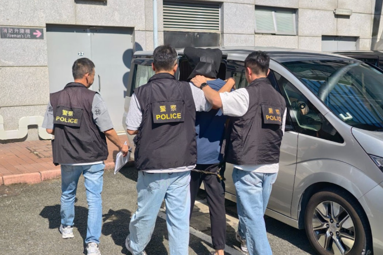 香港机场6公斤金条劫案续：已拘捕13人，金条去向仍在追查