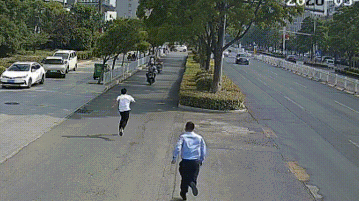640?wx_fmt=gif&from=appmsg#imgIndex=8