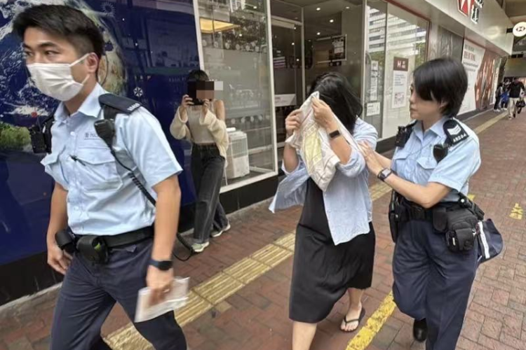 36岁内地女子在香港一家银行用假钞被拘捕！警方正调查来源