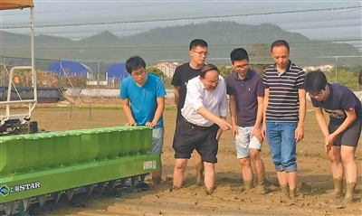 38fb100c-dad1-433a-805d-7a1fd5433a7d.jpg