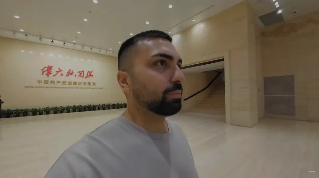 3b97fd79-474b-467d-9066-bc7d834bddc7.web