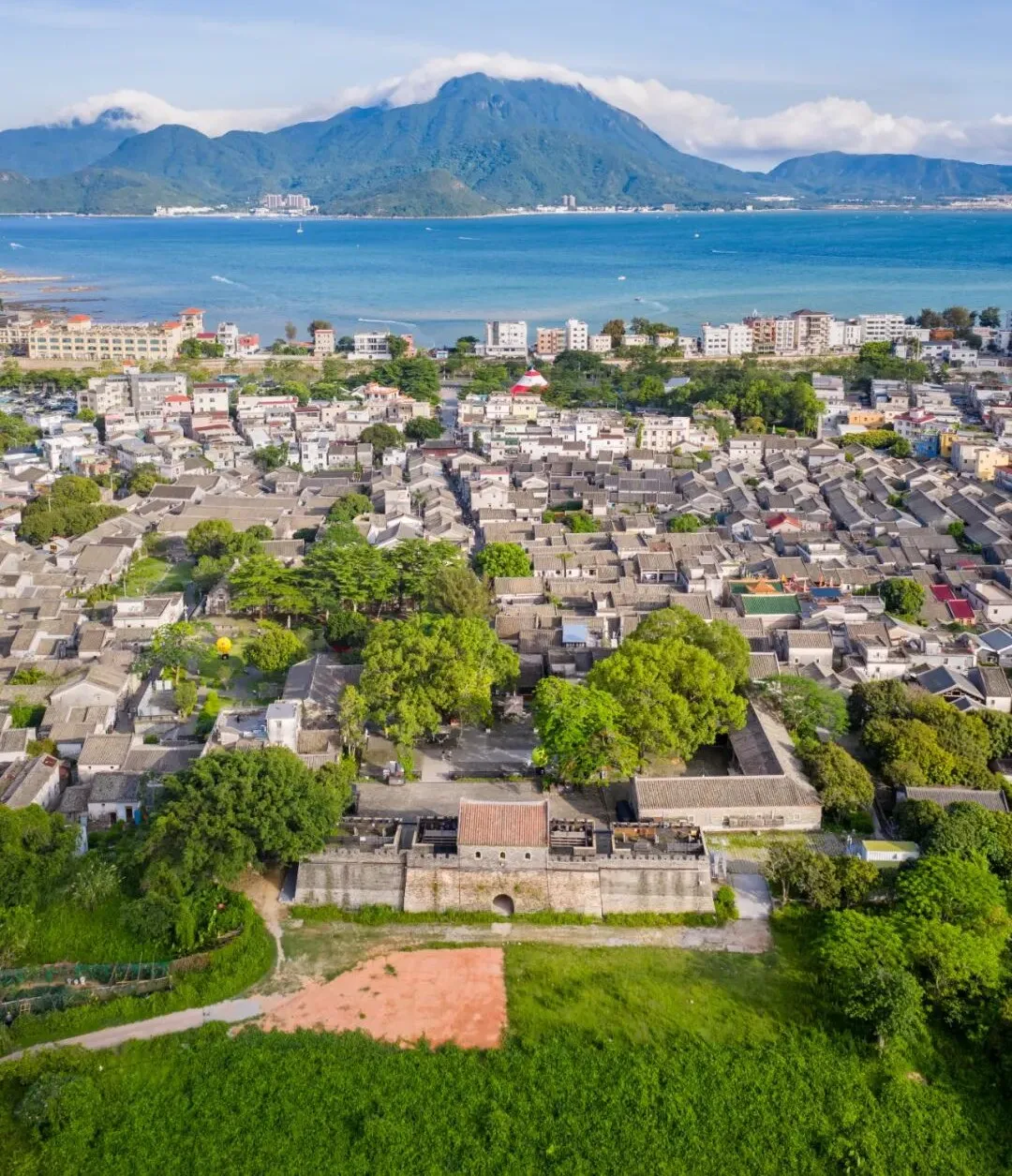 ebfb2cc7-54f1-48d1-afe2-ae9ae017f46e?X-A