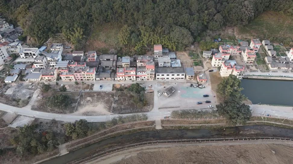 5ca8b532-b0f5-4b40-8ba8-9aab09b5d77e?X-A