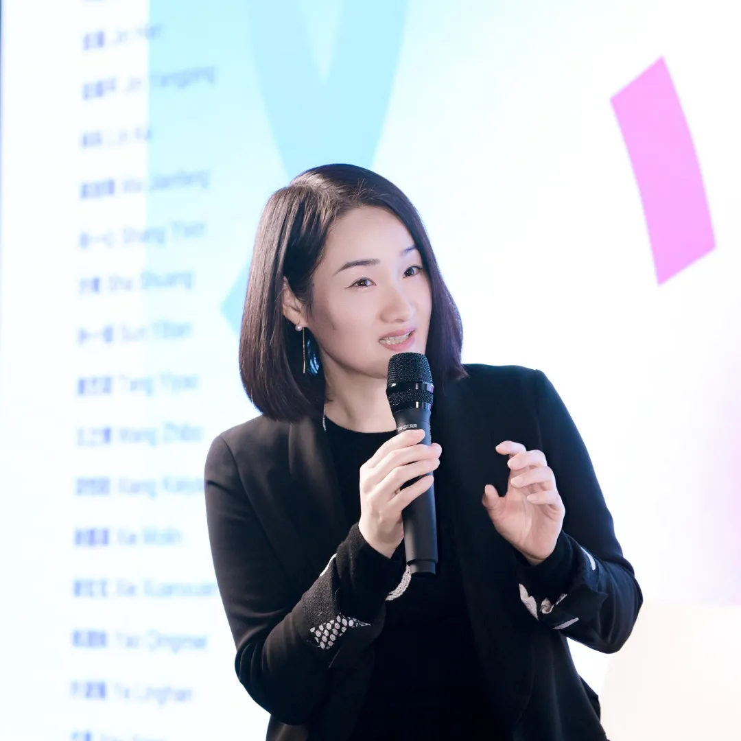 e292b173-3a12-4e50-8935-a2960927845d?X-A