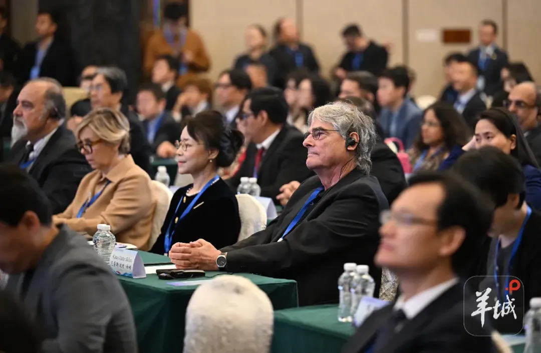 4347fc60-a084-4b2f-88fd-662a7d68c503?X-A