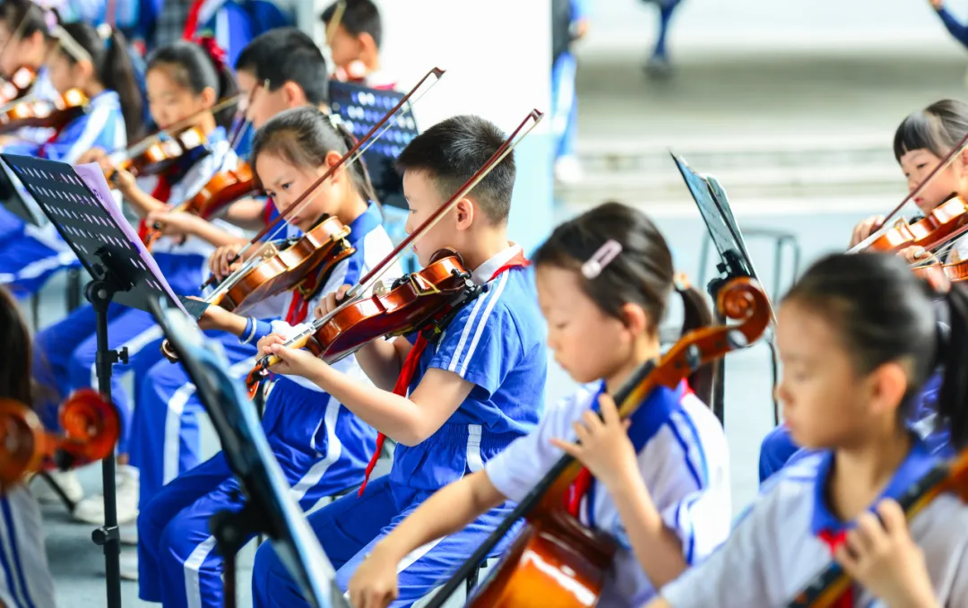 1f521360-cfbe-4b7f-a5e3-704c8a24d947?X-A