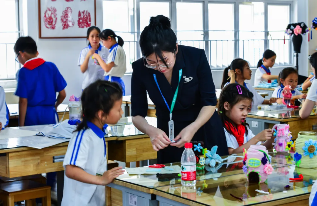 a7e633b4-b132-49a1-be03-138c5ff411f0?X-A