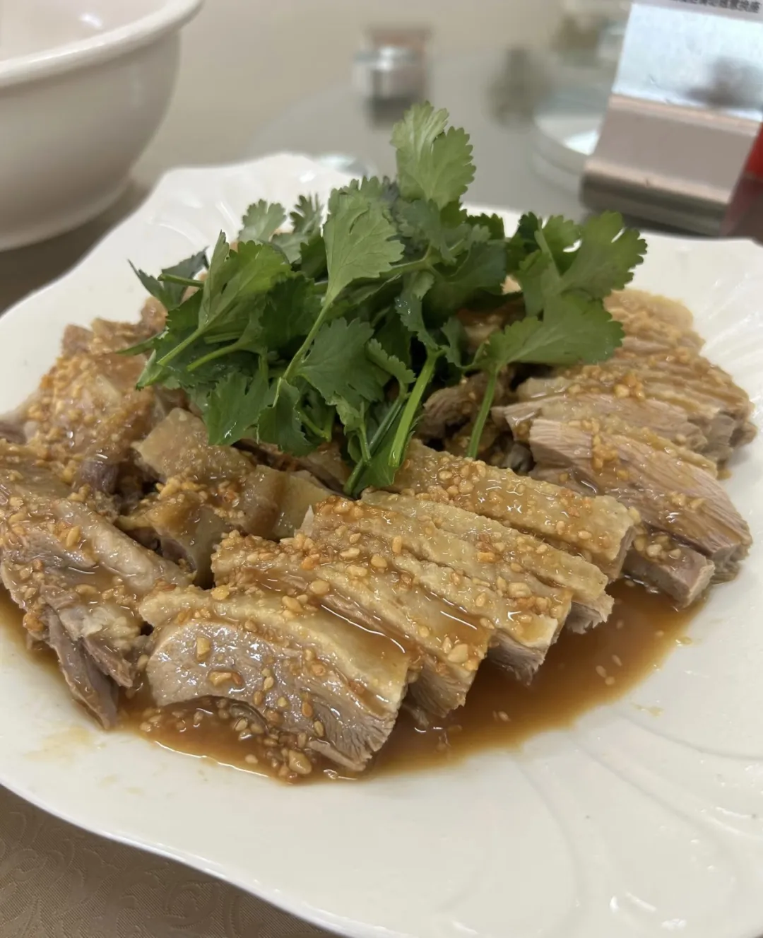 8ad1c032-dbf9-488e-8de1-70a31082d536?X-A