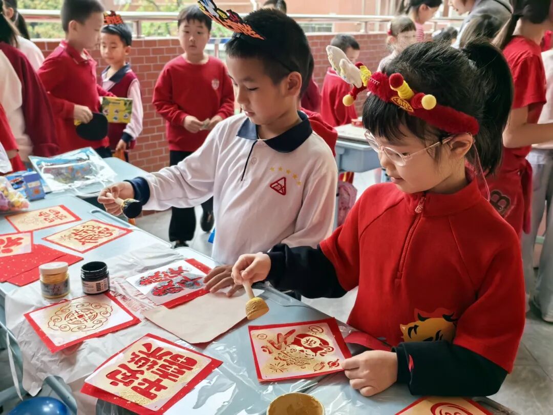 7fb010ac-bc49-404c-8182-2c35e15d65ef?X-A