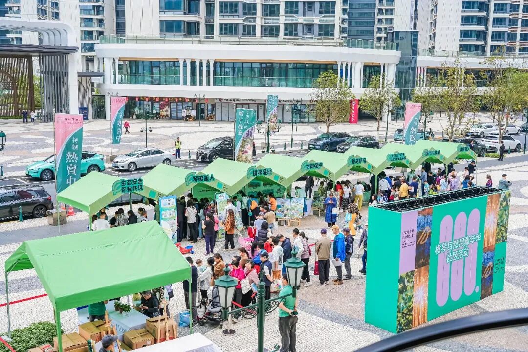 744c311e-625d-42c5-8dcf-f2e2b62eae37?X-A