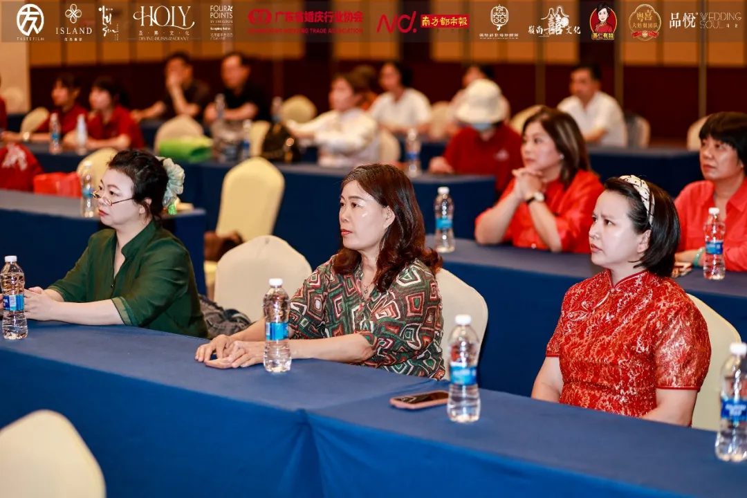 cce2274a-54e7-4539-966e-ec875e7bde2d?X-A